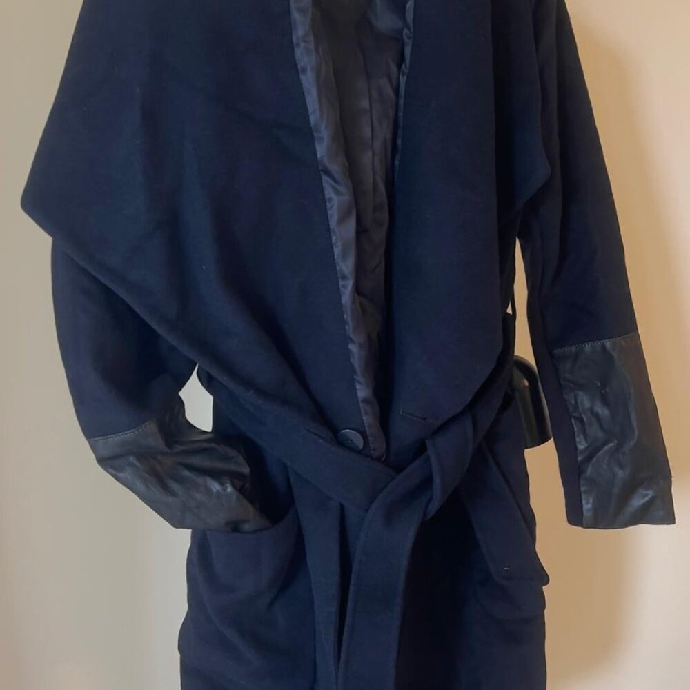 Jacket - Picture 2 of 3